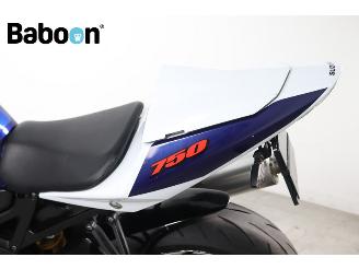 Suzuki  GSX-R 750 picture 18