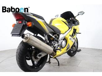 Honda CBR 600 F picture 2