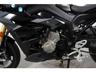 BMW S 1000 XR Triple Black picture 23