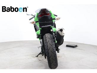 Kawasaki  Ninja 400 picture 7