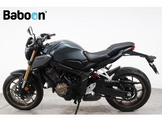 Honda CB 650 R picture 5