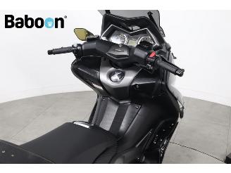 Yamaha  XP 530 T-MAX ABS picture 21