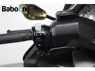 Yamaha  XP 530 T-MAX ABS picture 22