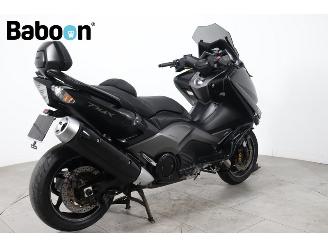 Yamaha  XP 530 T-MAX ABS picture 2