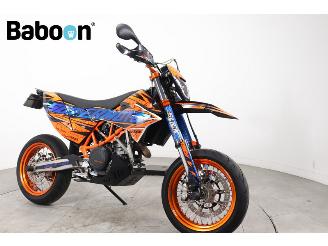 KTM 690 SMC R picture 8