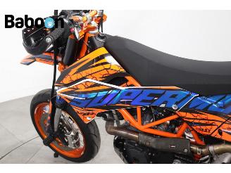 KTM 690 SMC R picture 22