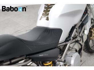 Ducati Monster 750  picture 15