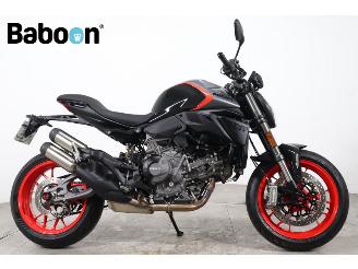 krockskadad bil motor Ducati  Monster V2+ plus 2026/4