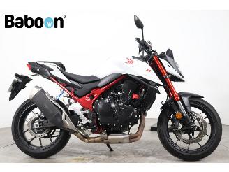 skadebil motor Honda CB 750 Hornet 2023/1
