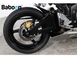 Honda CBR 600 RR picture 13