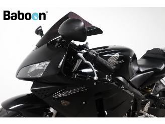 Honda CBR 600 RR picture 22
