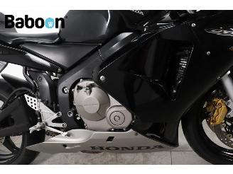 Honda CBR 600 RR picture 11