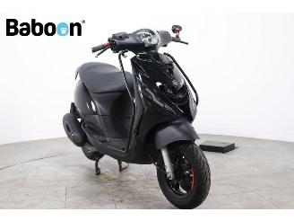 Piaggio  Zip 45KM picture 2