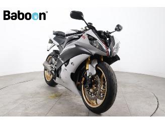Yamaha  YZF-R6 picture 2