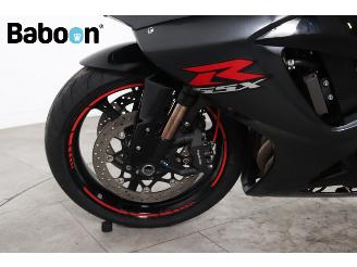 Suzuki  GSX-R 750 picture 29