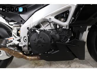 Aprilia Tuono V4 1100 Factory picture 12