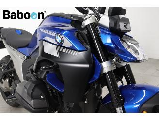 BMW  R 1300 R picture 9