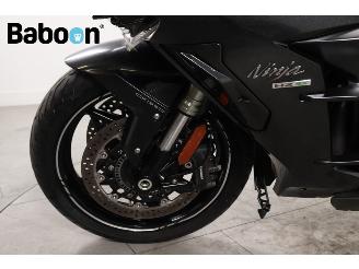 Kawasaki  Ninja H2 SX picture 14