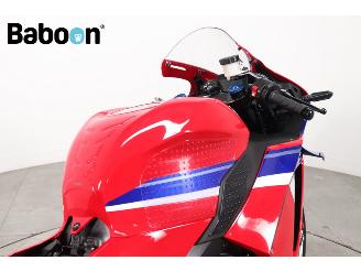 Honda CBR 600 RR picture 16