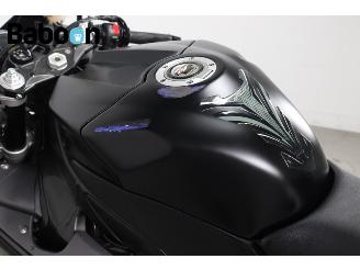 Yamaha  YZF-R1 picture 17