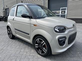  Microcar  M.GO 6 DCI 45KM 2022/4