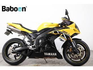 danneggiata motocicli Yamaha  YZF-R1 2005/11