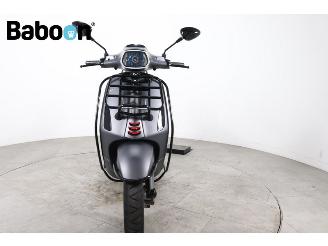 Vespa  Sprint 25KM picture 7