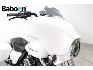 Harley-Davidson  FLHX Street Glide picture 14