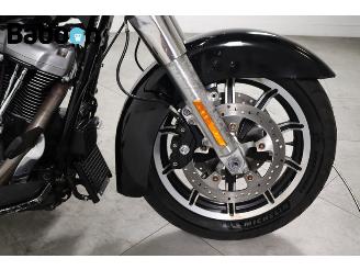 Harley-Davidson  FLHX 107 Street Glide picture 19