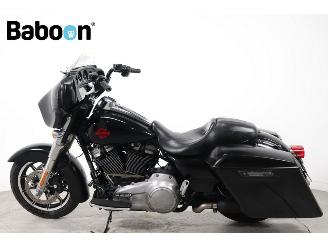 Harley-Davidson  FLHX 107 Street Glide picture 5