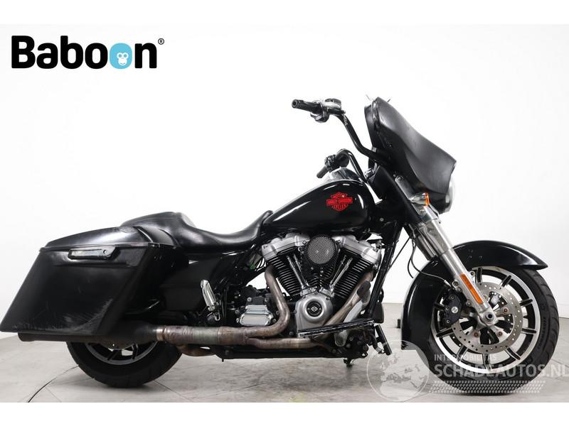Harley-Davidson  FLHX 107 Street Glide