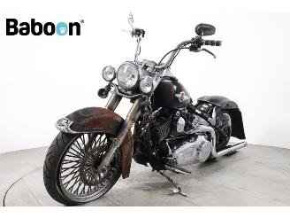 Harley-Davidson  FLSTC Softail Heritage Classic picture 4