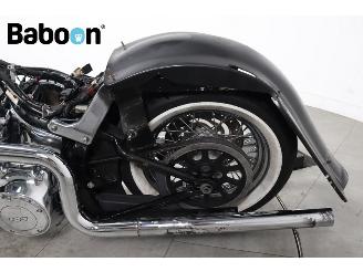 Harley-Davidson  FLSTC Softail Heritage Classic picture 15