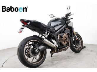 Honda CB 650 R picture 8
