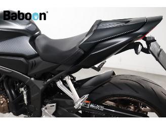 Honda CB 650 R picture 18