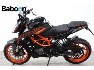 KTM 125 Duke ABS picture 5