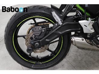 Kawasaki Z 650 ABS picture 22
