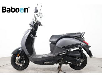 Sym  Mio 50i 25KM picture 5