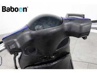 Piaggio  Zip 45KM picture 9