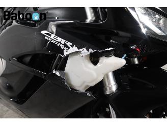Honda CBR 1000 RR Fireblade picture 9