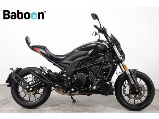 skadebil motor Benelli  502 C 2022/3