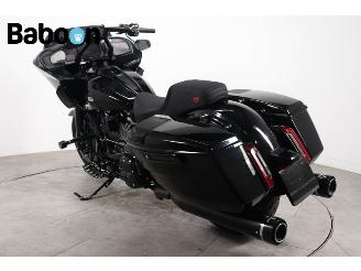 Harley-Davidson  FLTRXST Road Glide ST 117 picture 6