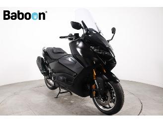 Yamaha  XP 650 T-MAX 560 TechMAX ABS picture 3