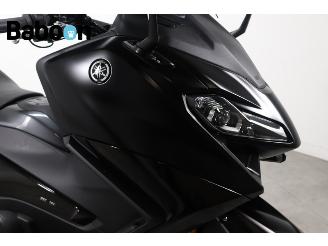 Yamaha  XP 650 T-MAX 560 TechMAX ABS picture 13