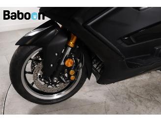 Yamaha  XP 650 T-MAX 560 TechMAX ABS picture 10