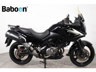 krockskadad bil motor Suzuki DL 650 V-Strom ABS 2010/11