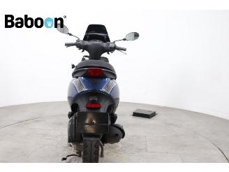 Piaggio  Zip 45KM picture 3