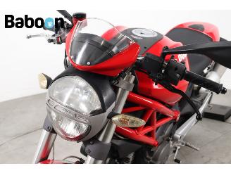 Ducati  Monster 696 picture 15