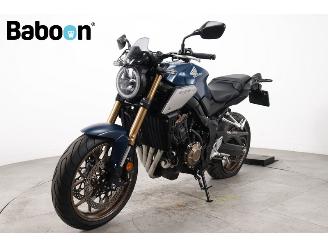 Honda CB 650 RA picture 3