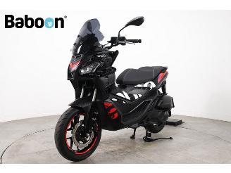 Aprilia  SR GT 200 Sport picture 4